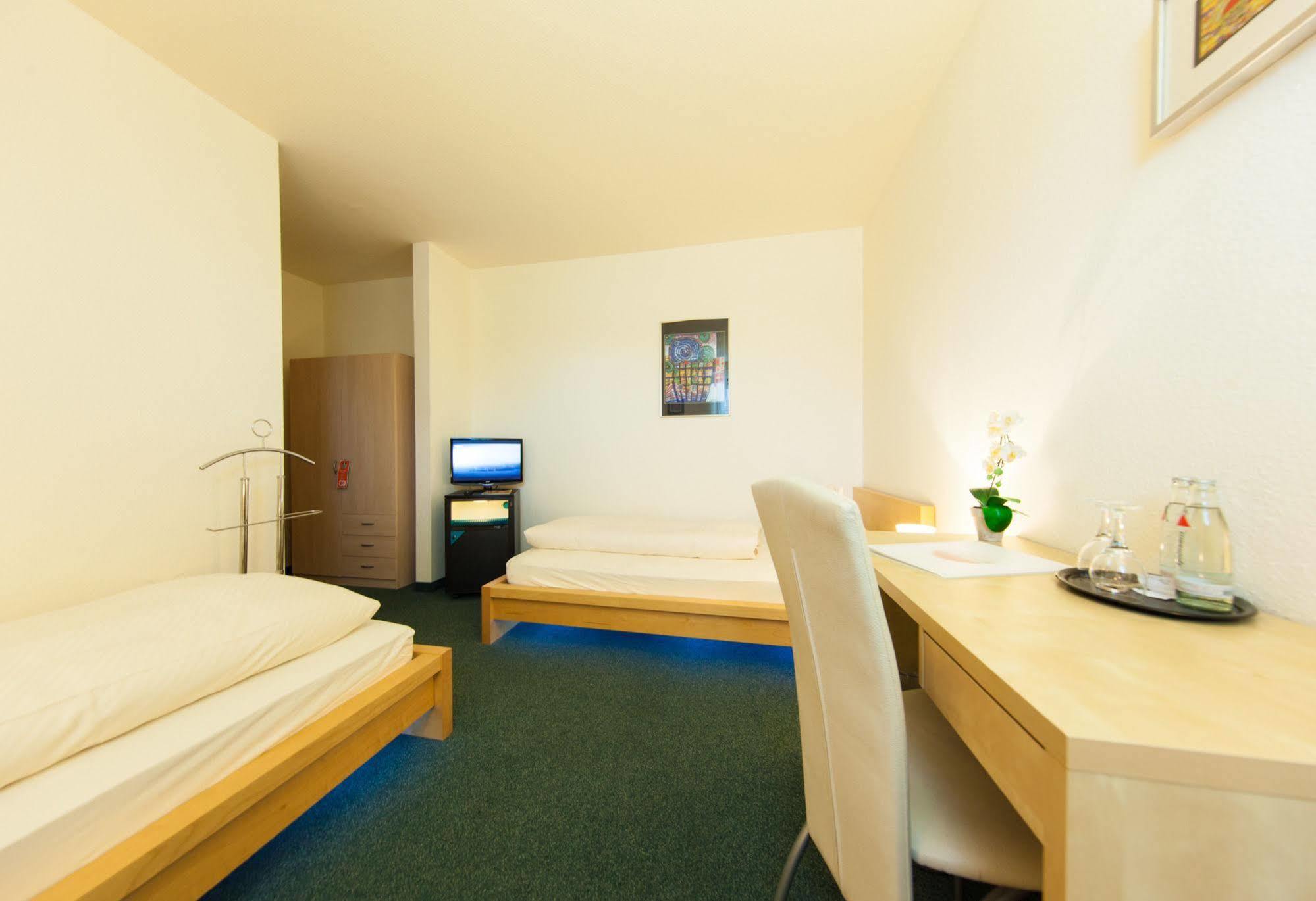 Garni-Hotel An Der Weide Berlin Luaran gambar